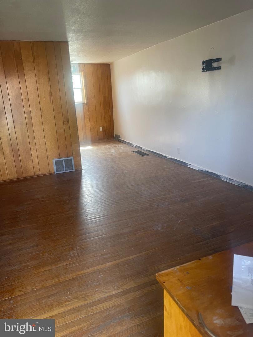 2019 Delmar Drive photo 6