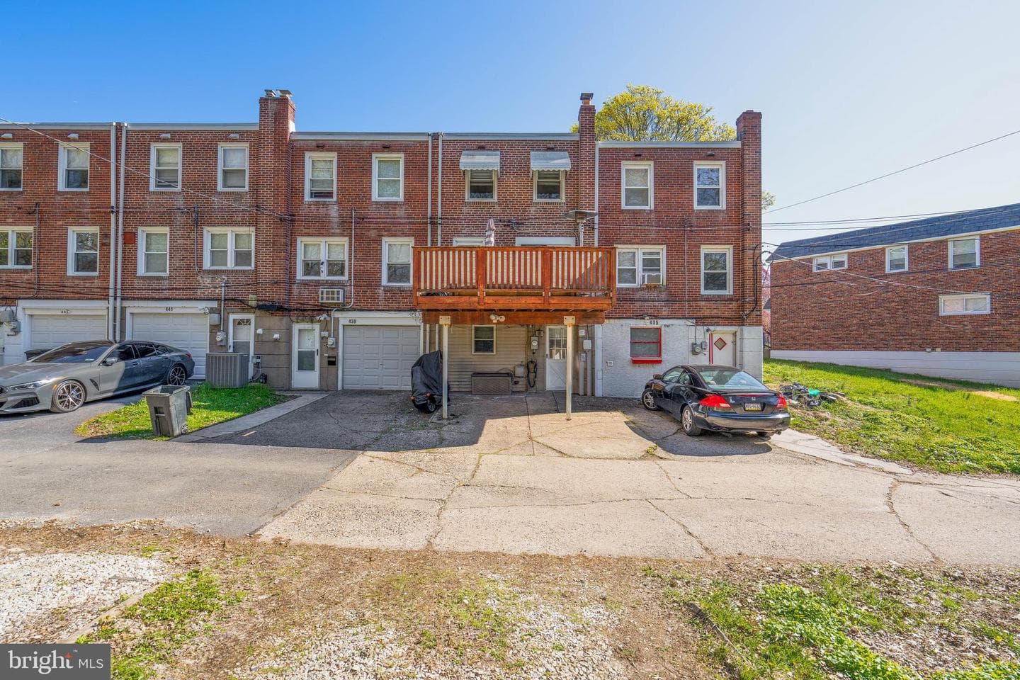 437 Park Drive photo 24