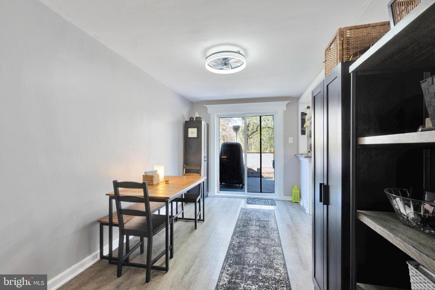437 Park Drive photo 4