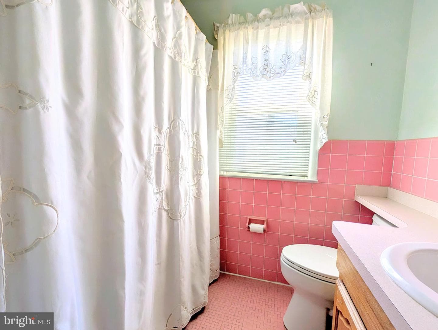 1439 Michigan Avenue photo 28
