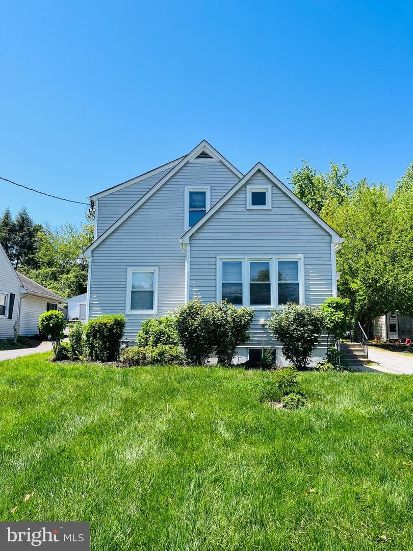 114 S Bishop Avenue photo 20