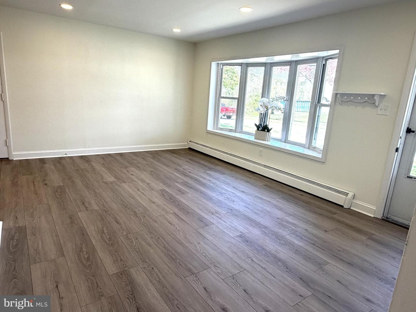 2840 3rd Avenue photo 6