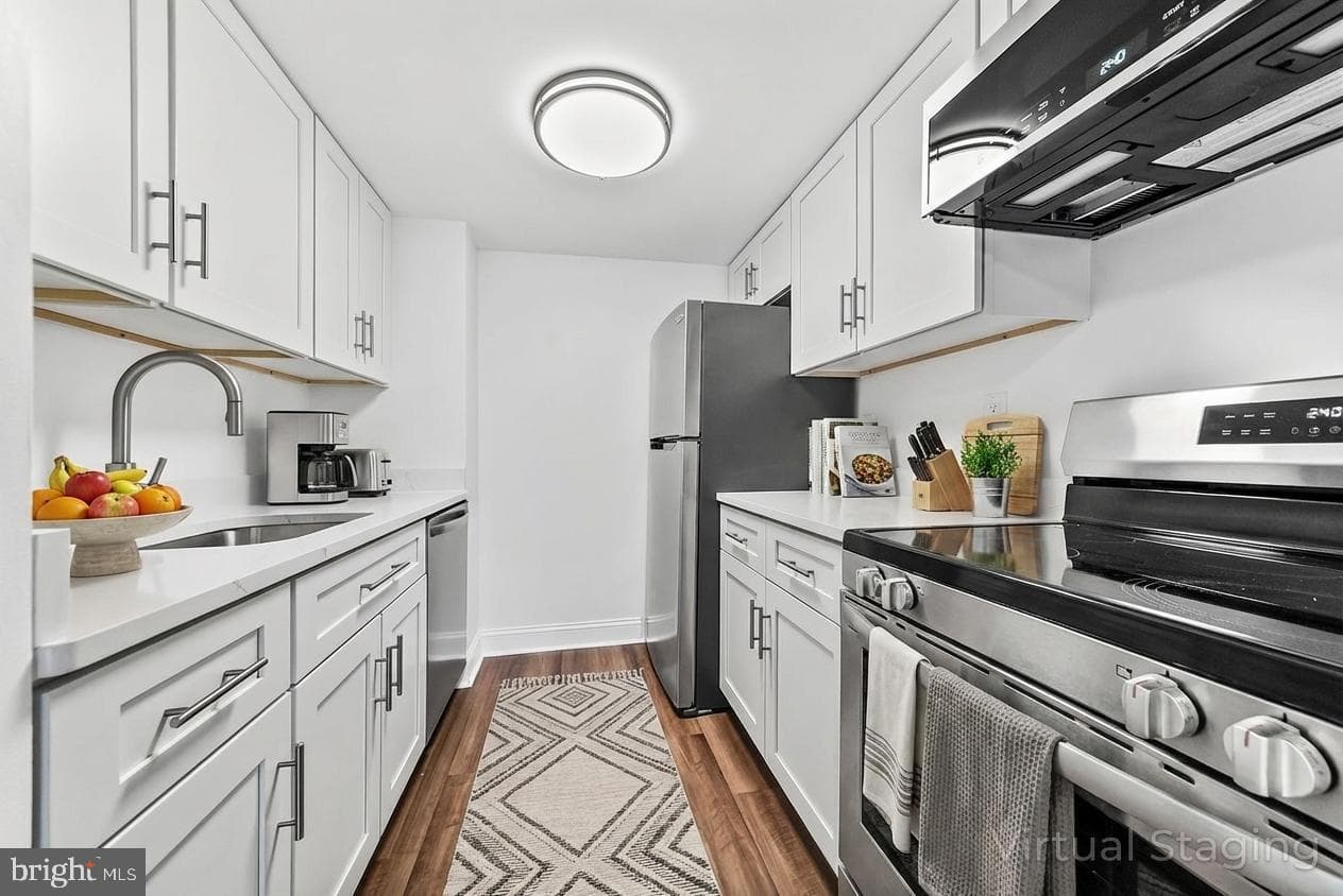 800 Avondale Road #5q