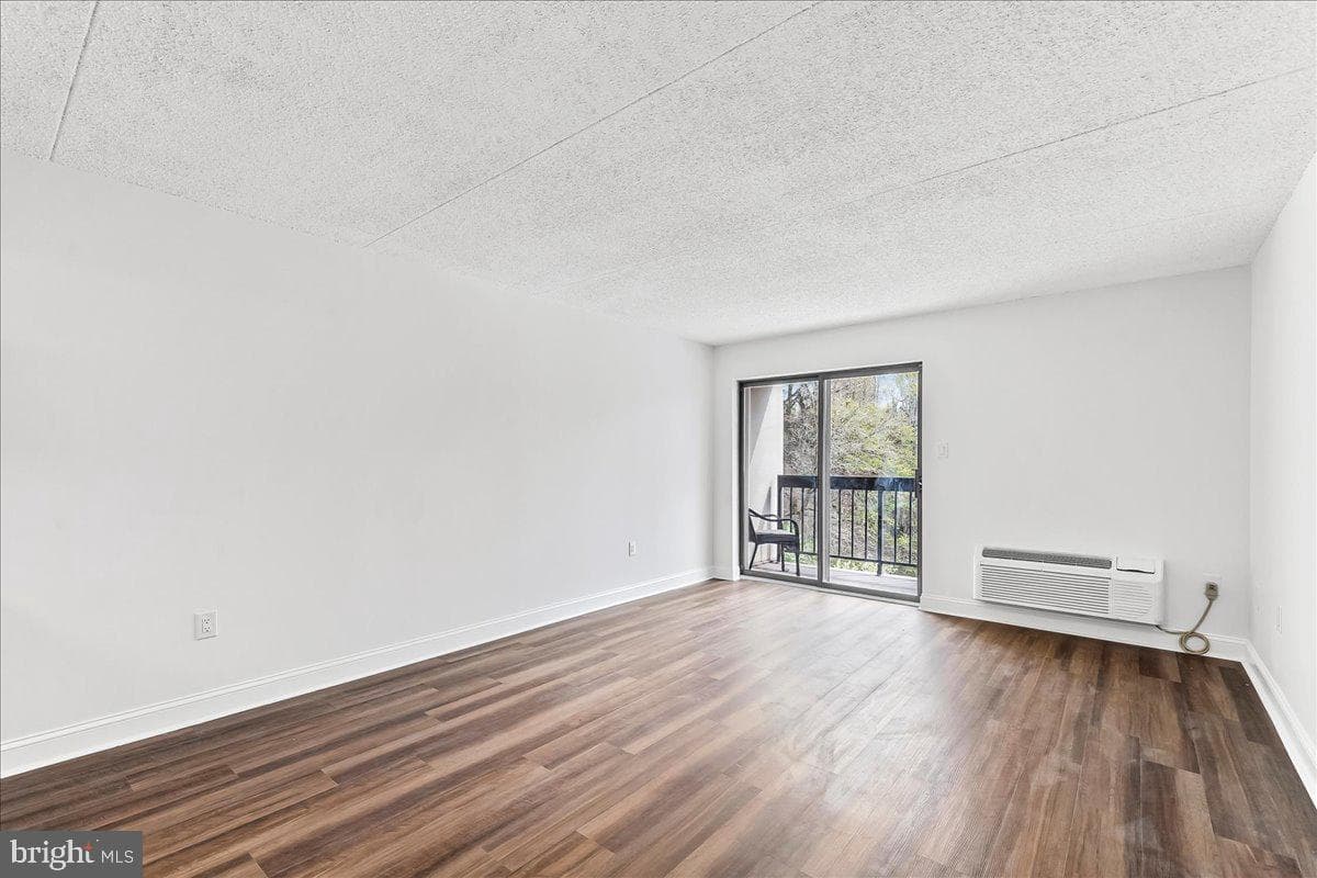 800 Avondale Road #5q photo 5