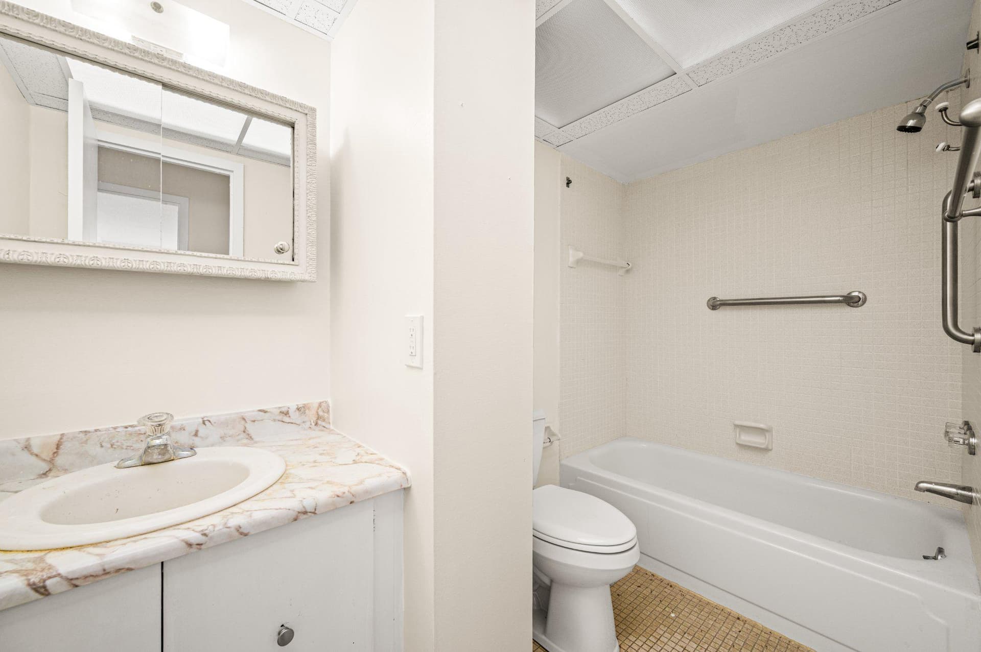 801 Yale Avenue #411 photo 13