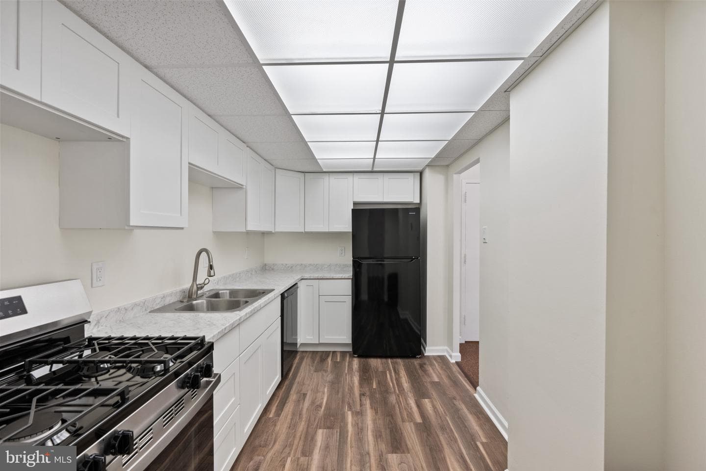 801 Yale Avenue #411 photo 6