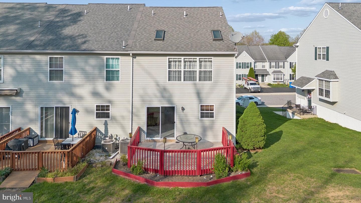 239 Spring Valley Way photo 19