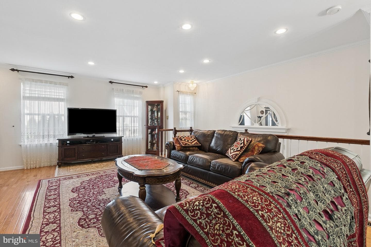 239 Spring Valley Way photo 8