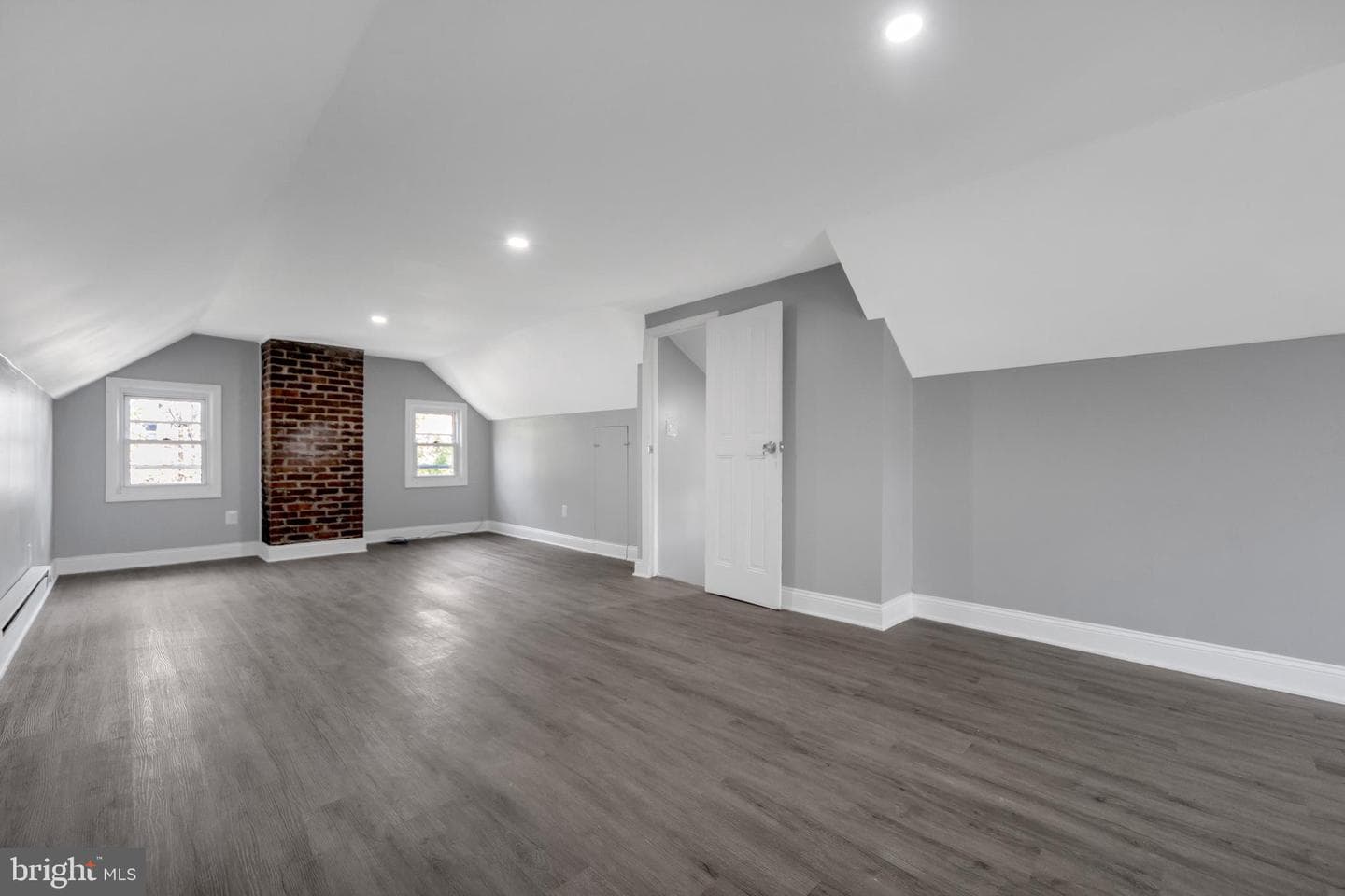 3227 Berkley Avenue photo 29