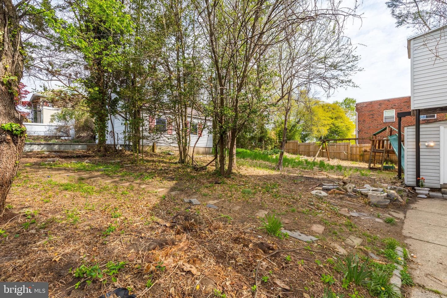 3227 Berkley Avenue photo 31