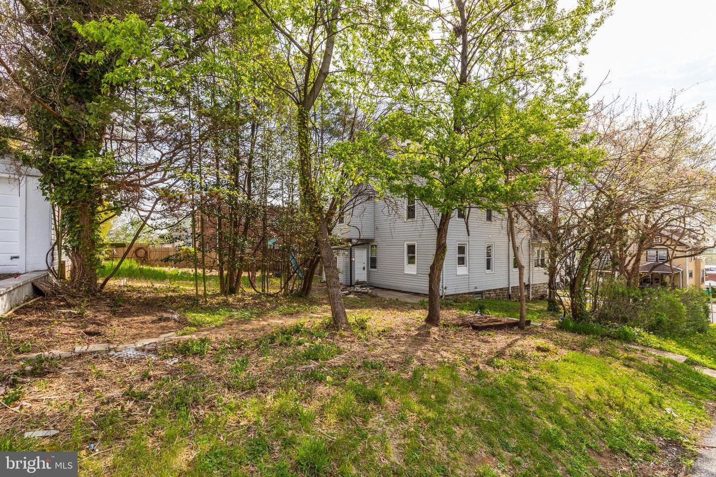 3227 Berkley Avenue photo 34