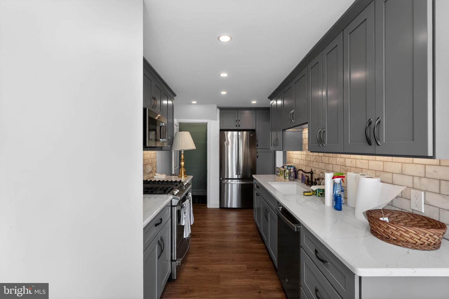 633 Dayton Road photo 4