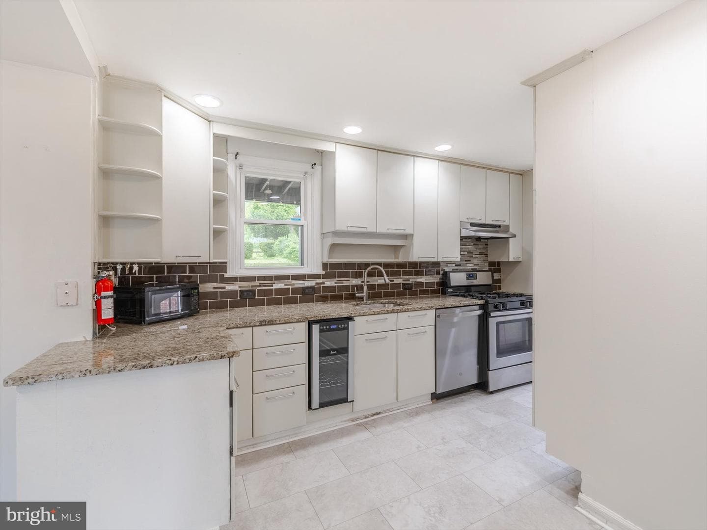 289 Friendship Road photo 17