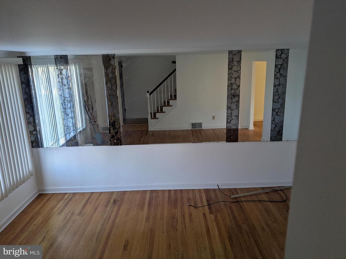 1540 Hermesprota Drive photo 2