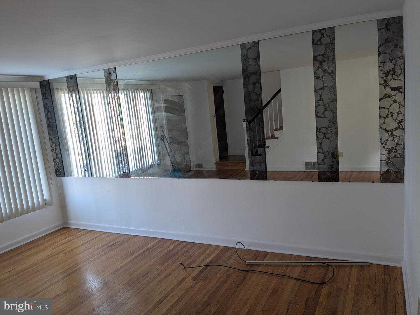 1540 Hermesprota Drive photo 3