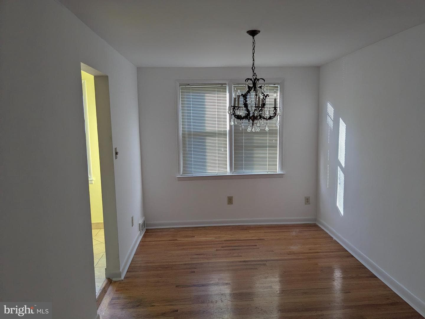 1540 Hermesprota Drive photo 4