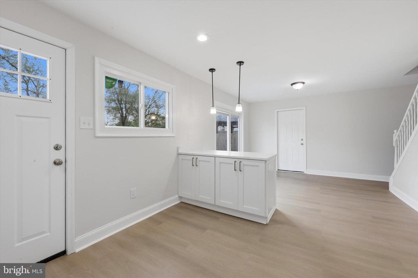 50 Colonial Drive photo 15