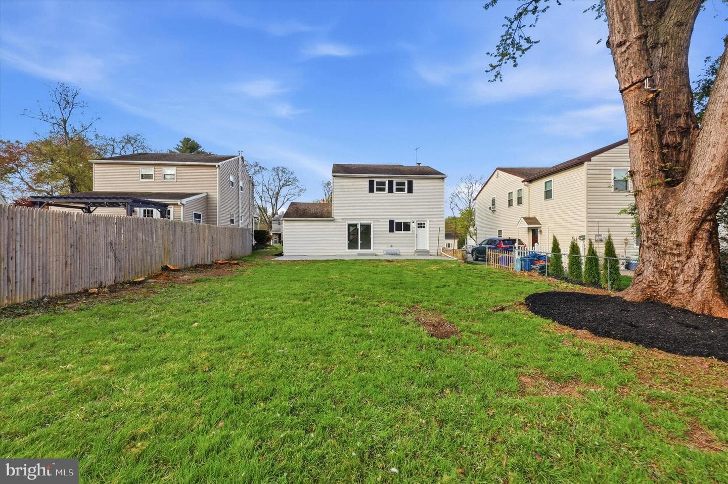 50 Colonial Drive photo 33
