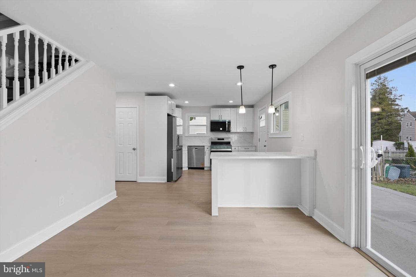 50 Colonial Drive photo 9
