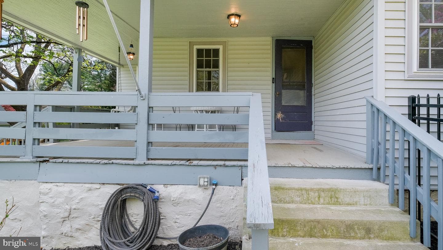 204 W Brookhaven Road photo 43