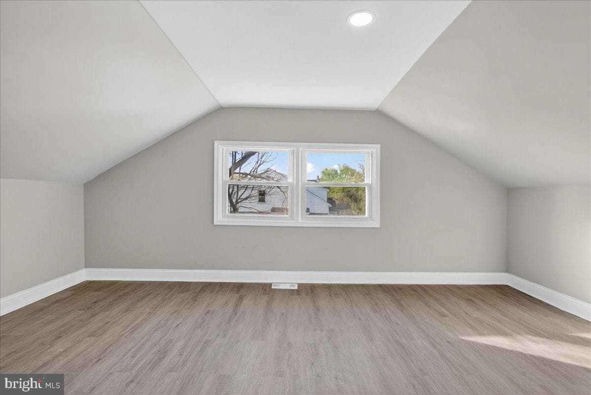 538 Pershing Avenue photo 19