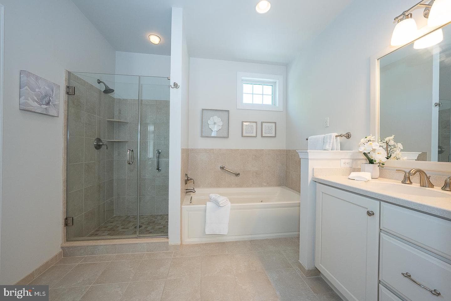 3708 Liseter Gardens photo 24