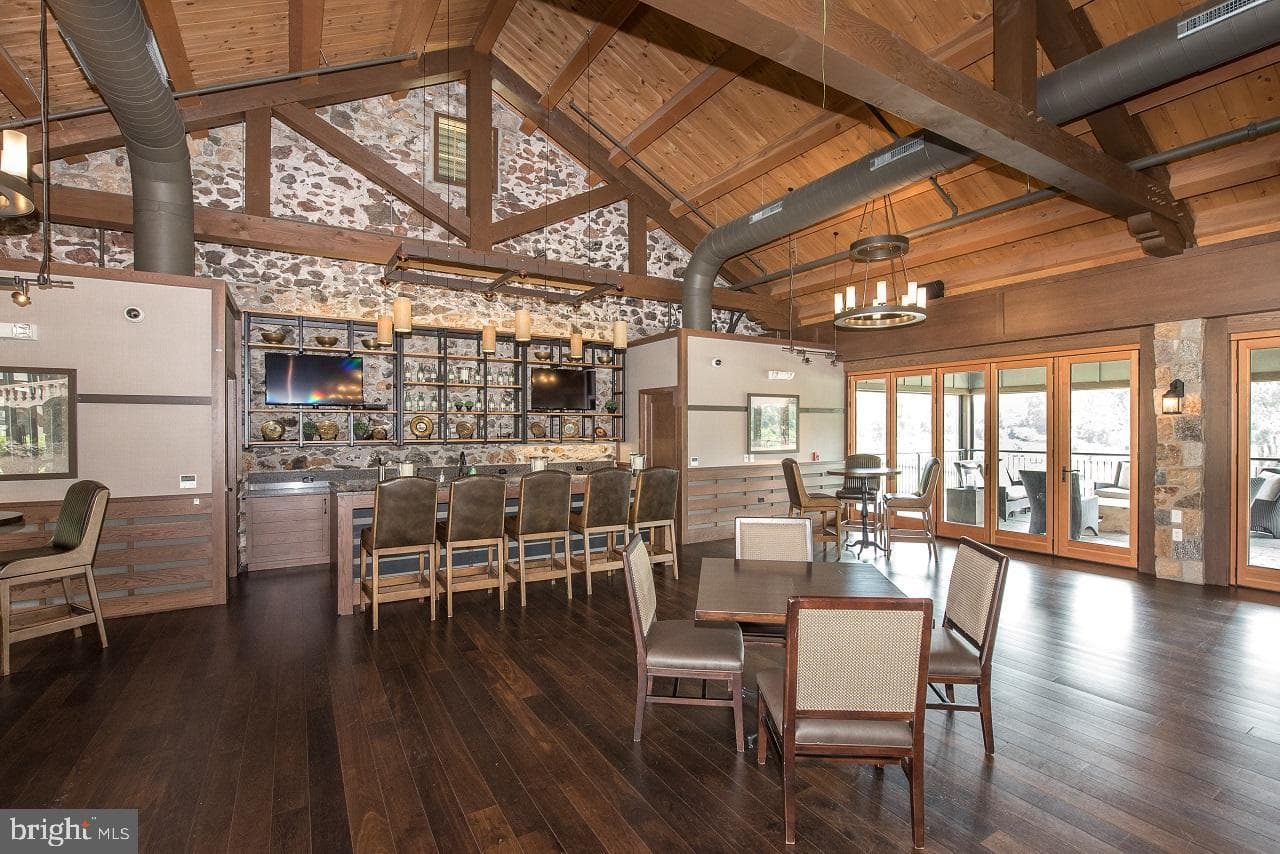 3708 Liseter Gardens photo 45