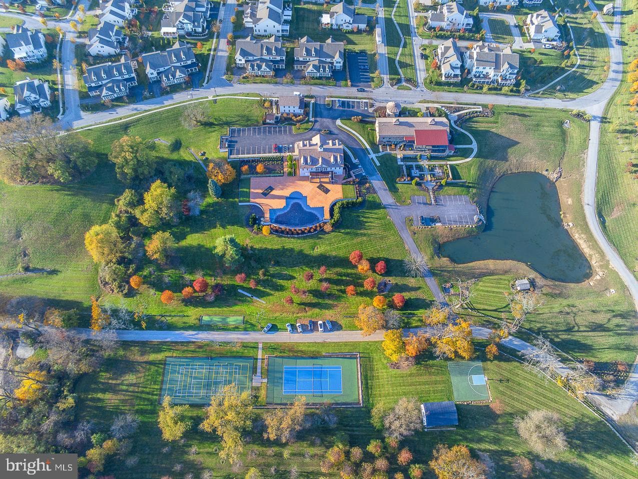 3708 Liseter Gardens photo 56