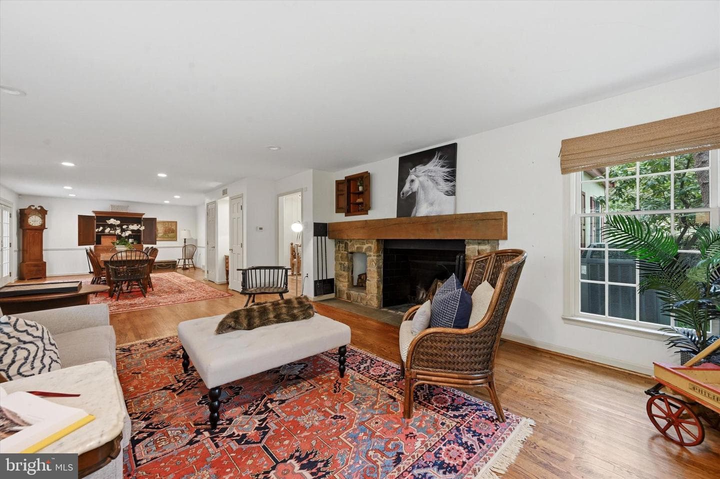 124 Tally Ho Drive photo 6