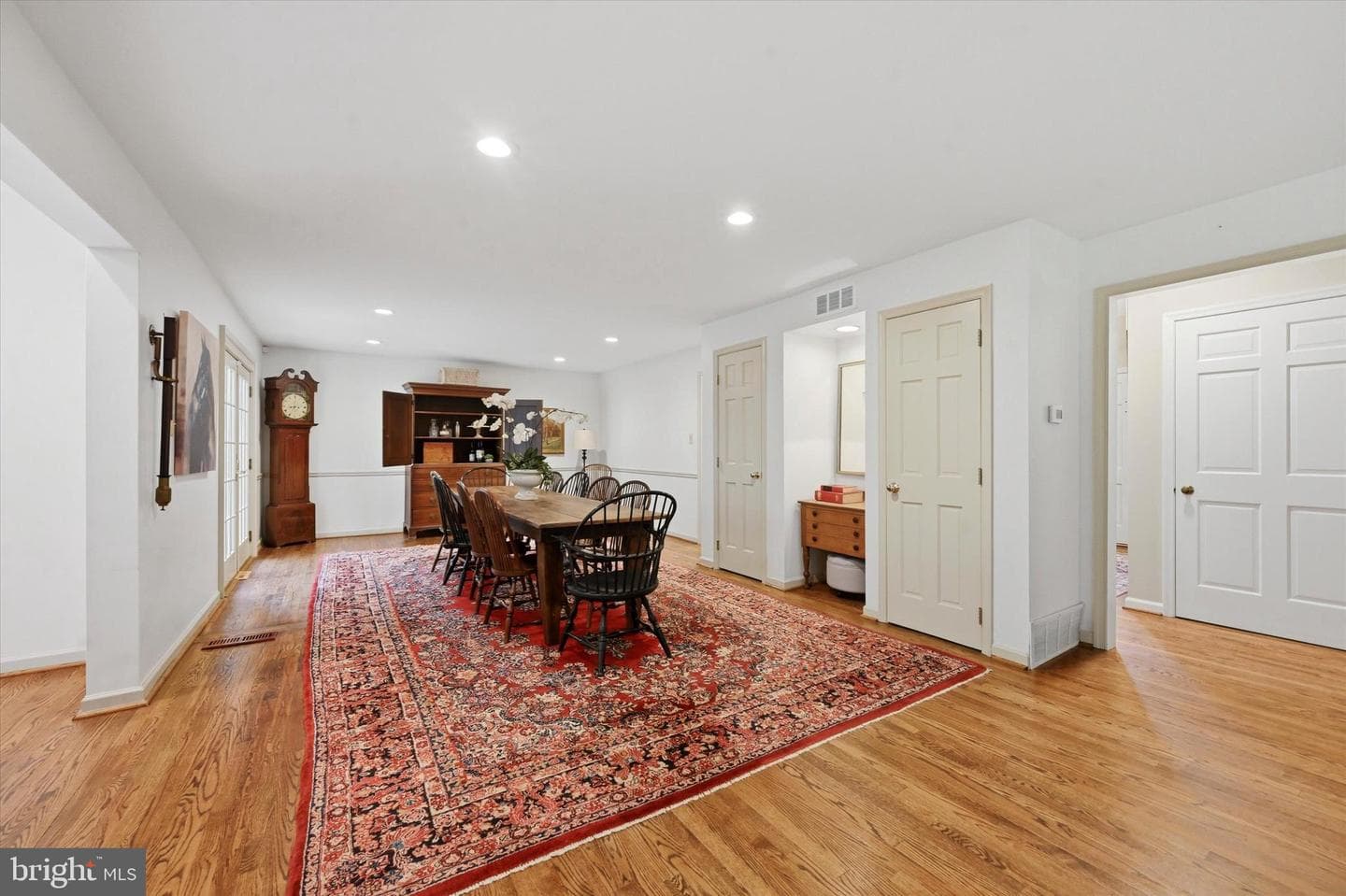 124 Tally Ho Drive photo 7