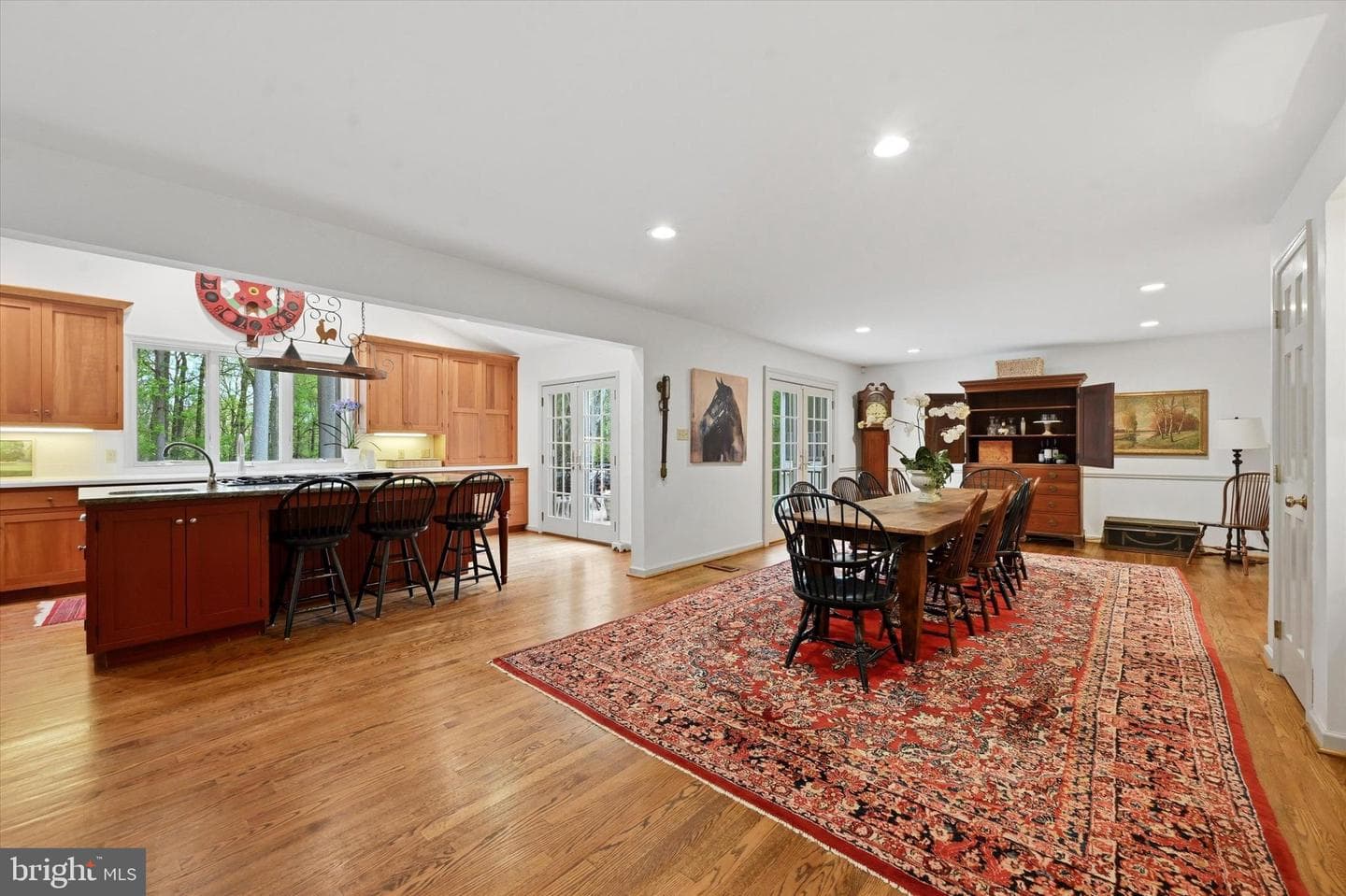 124 Tally Ho Drive photo 8