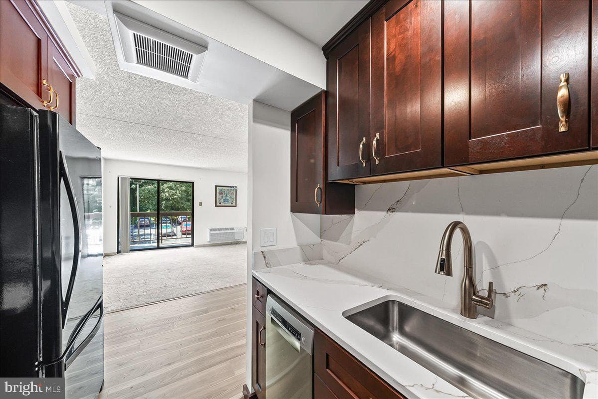 800 Avondale Road #2q photo 12