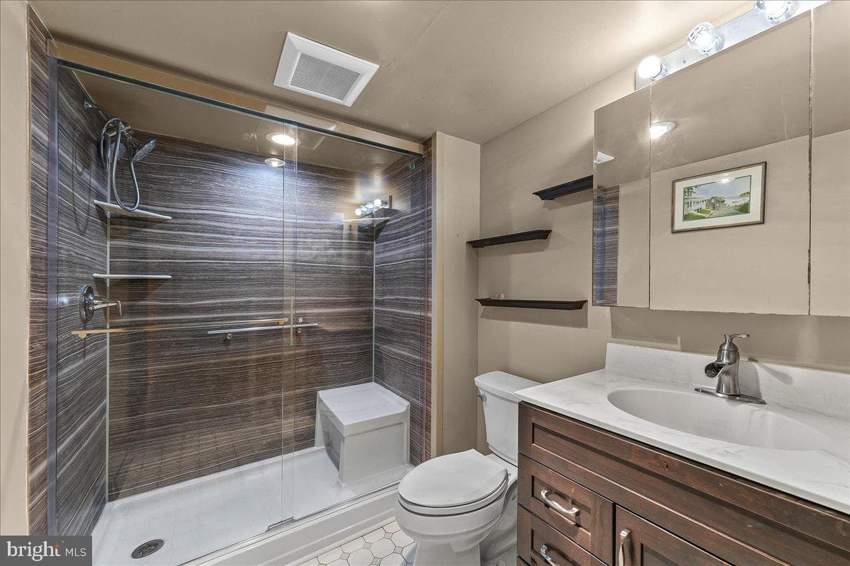 800 Avondale Road #2q photo 13