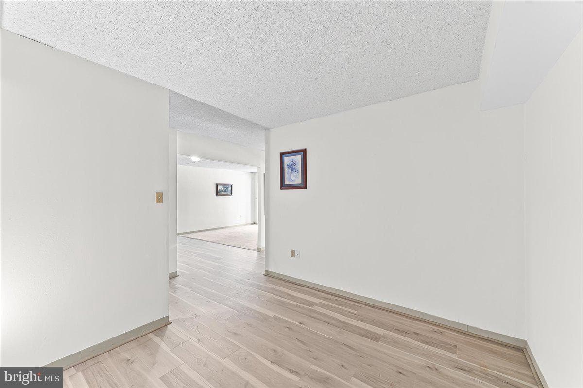 800 Avondale Road #2q photo 6
