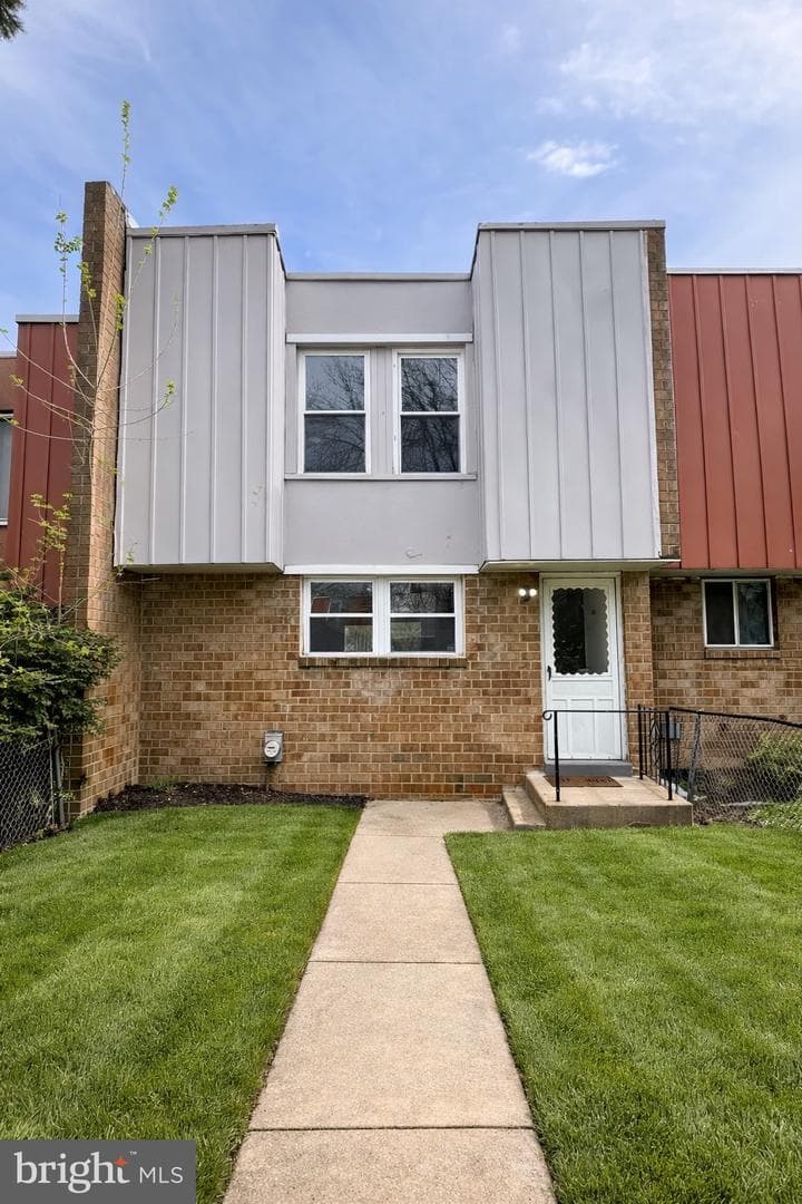 1340 W 7th Street photo 25