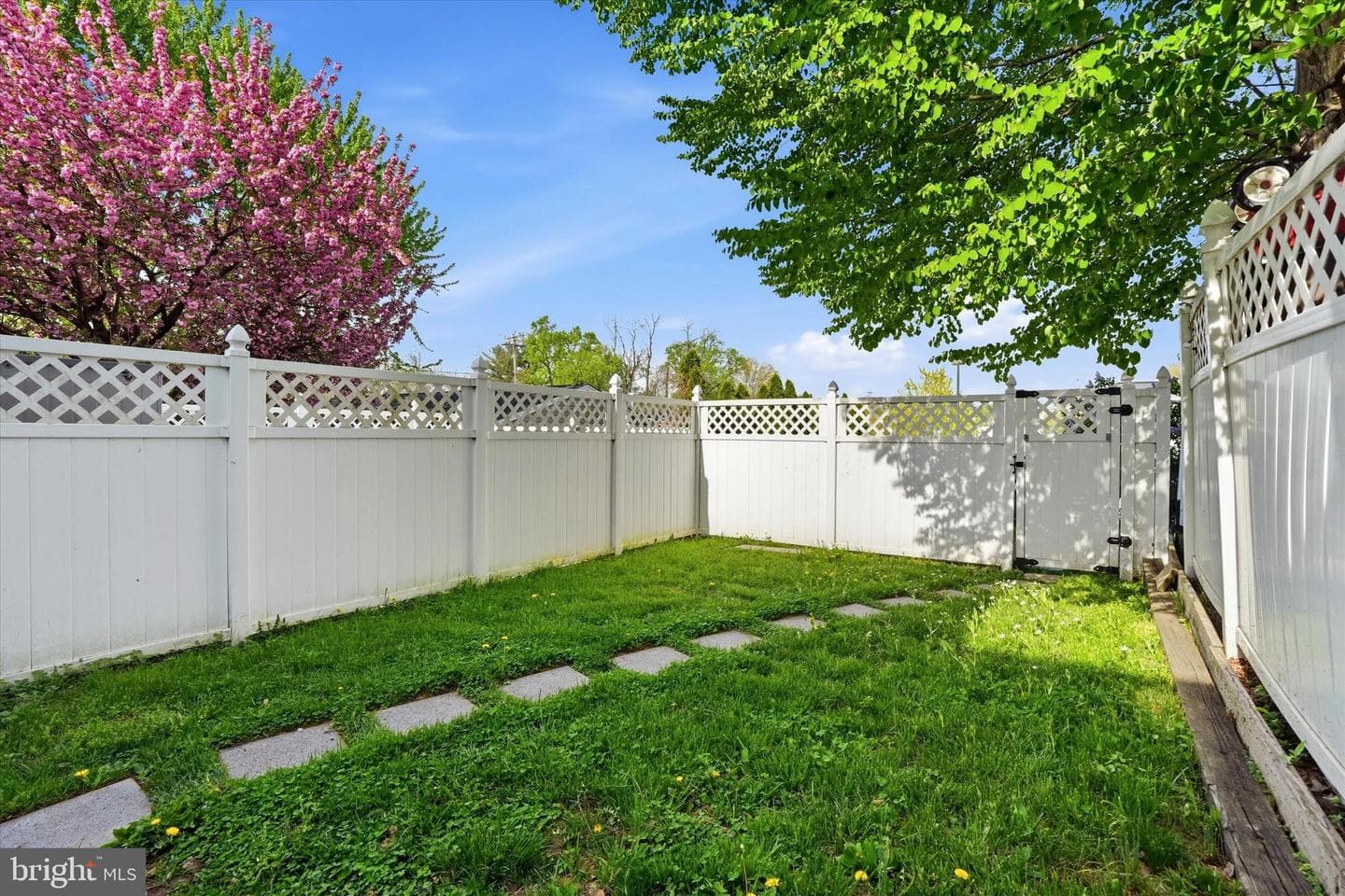18 Vernon Road photo 23