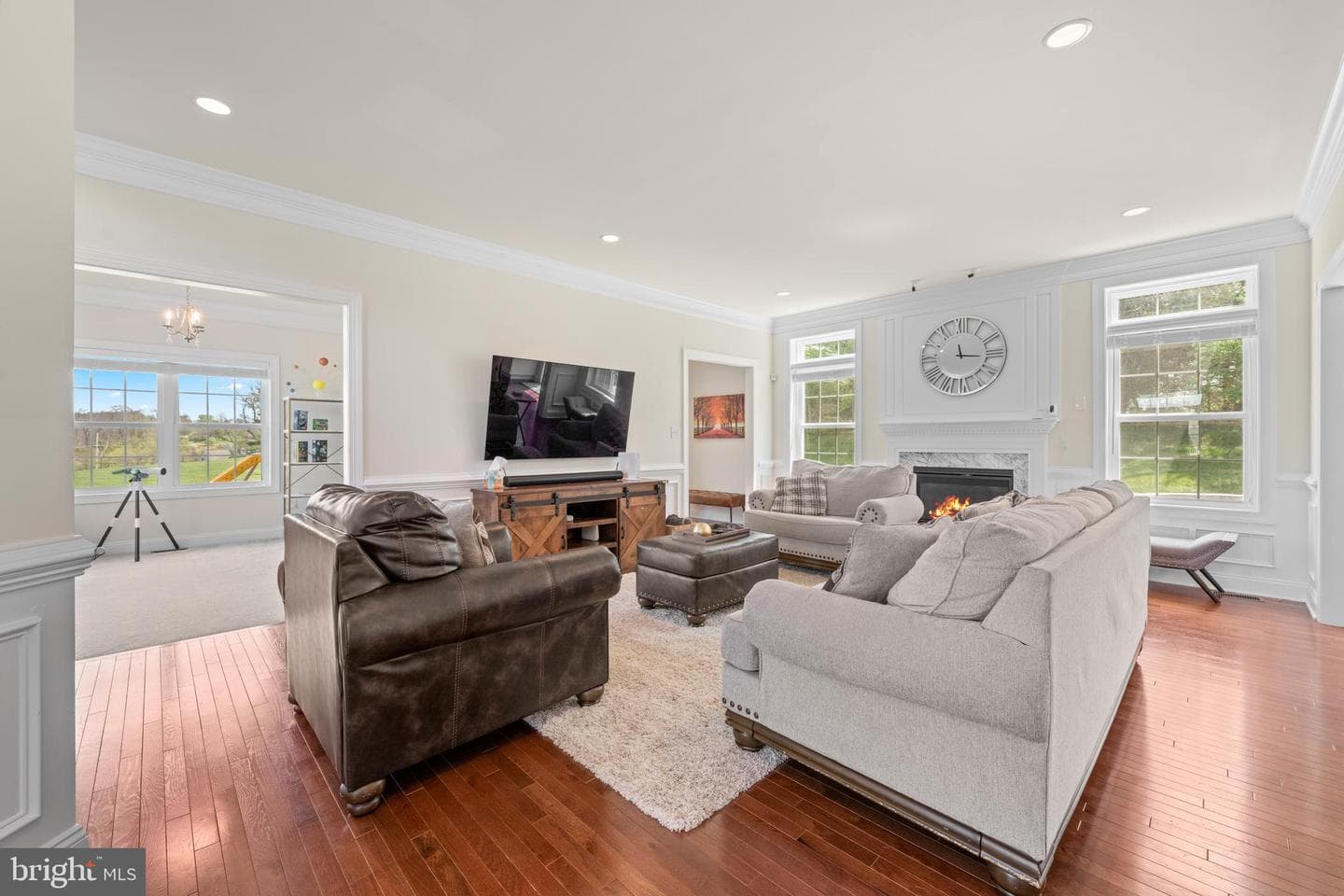 10 Giana Way photo 22