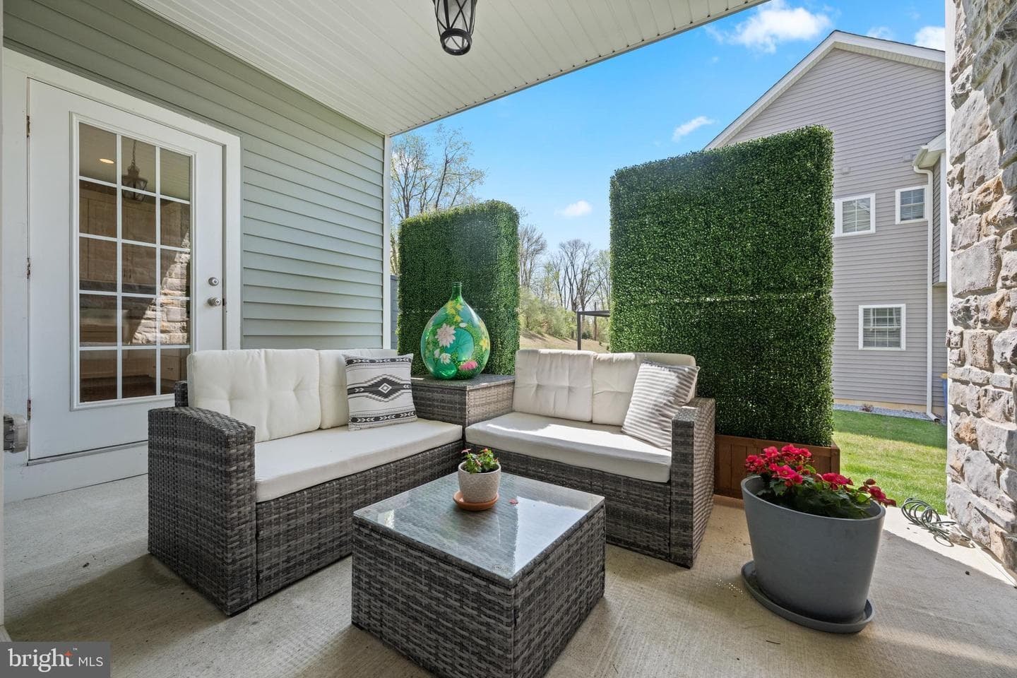 10 Giana Way photo 56