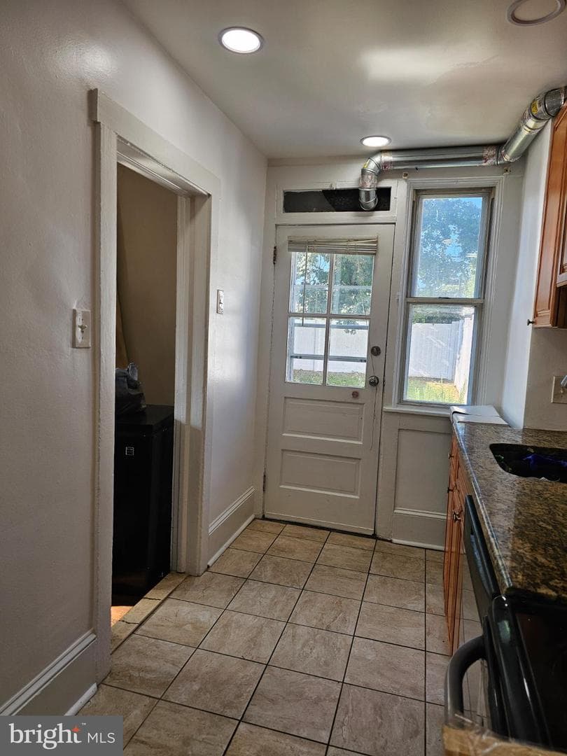 40 N Penn Street photo 6