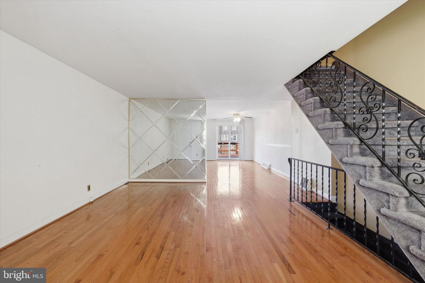 336 Westpark Lane photo 3
