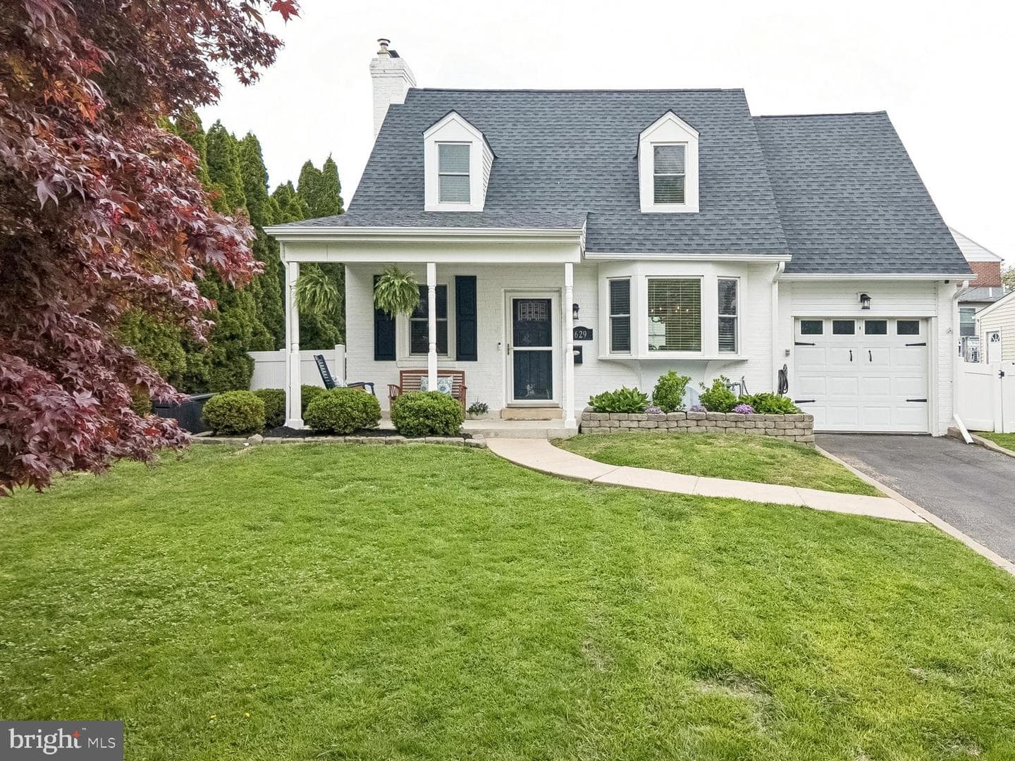 629 Willowbrook Road photo 1