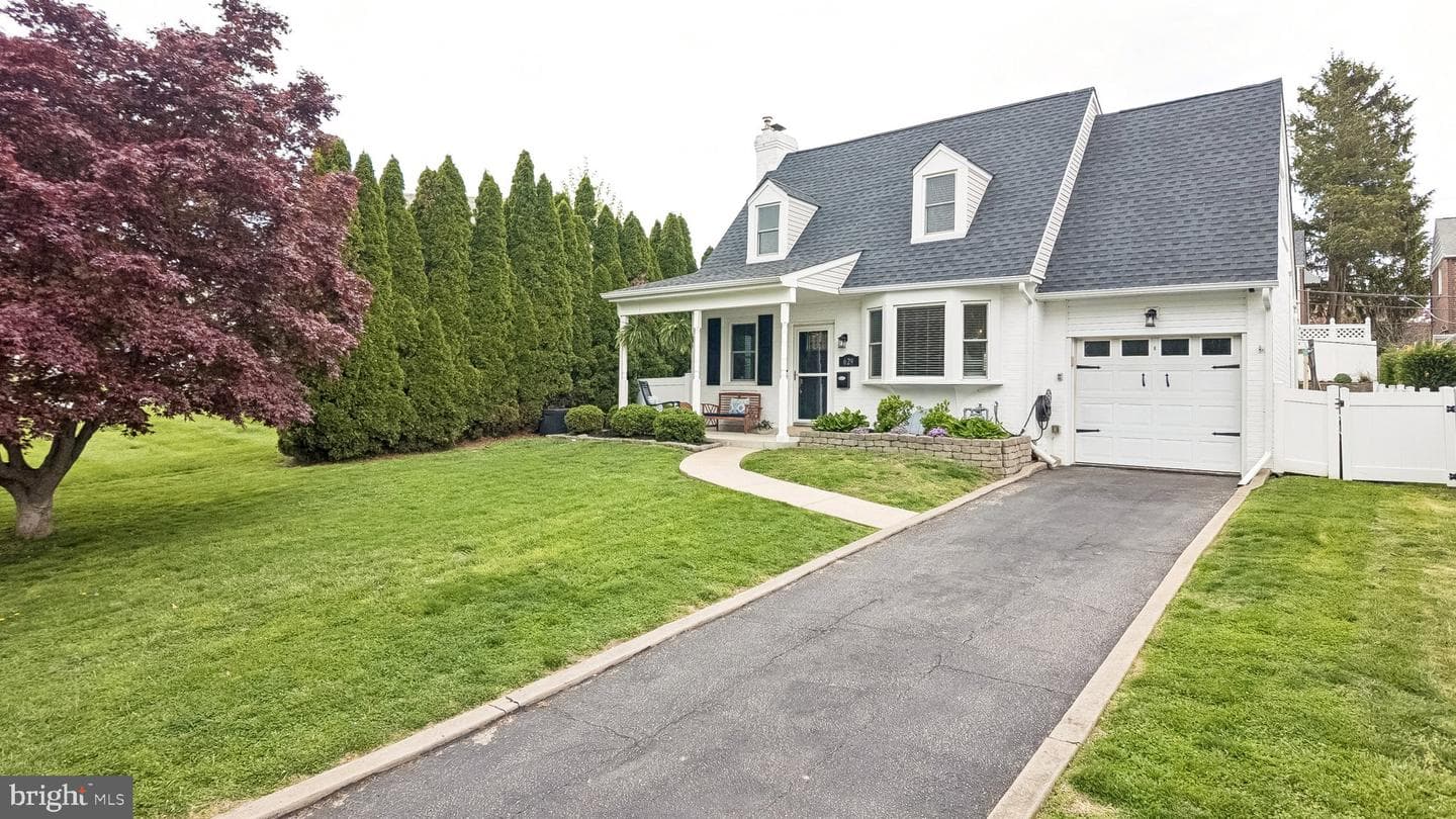 629 Willowbrook Road photo 2
