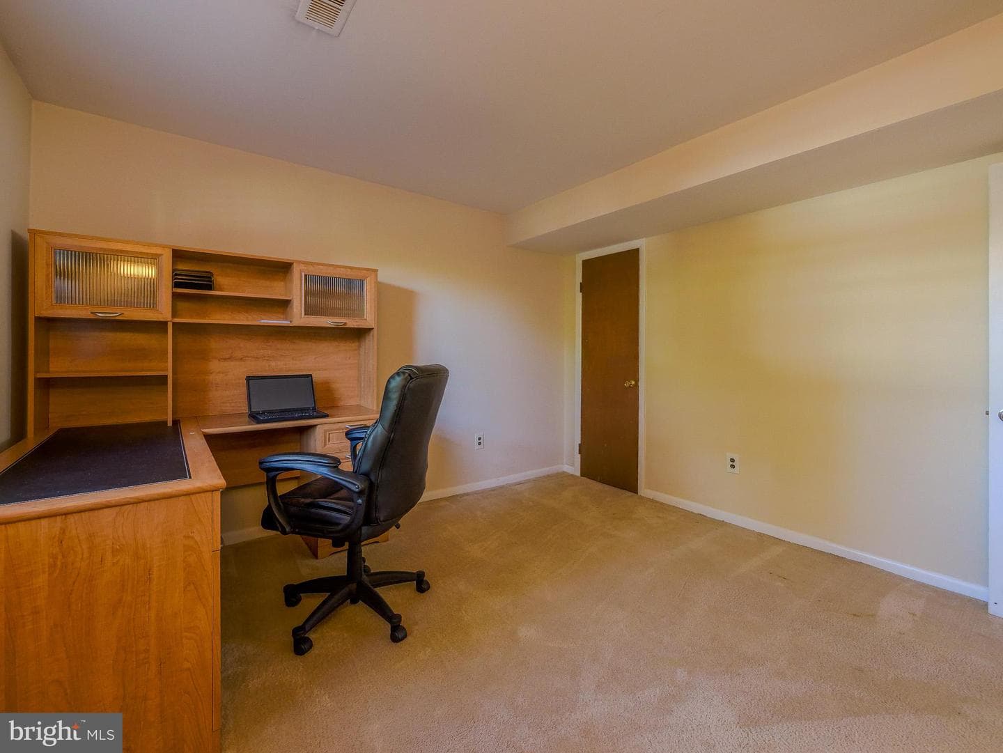 700 Cotton Lane photo 39