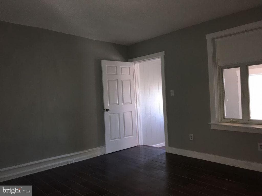 19 N Macdade Boulevard photo 4