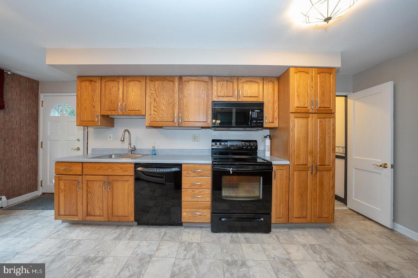1 Braxton Rd. photo 19