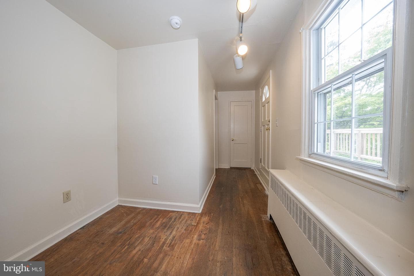 1 Braxton Rd. photo 33