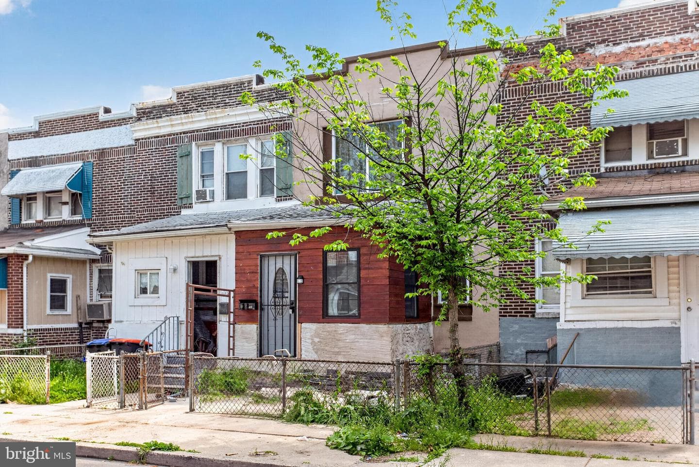 1141 Thomas Street photo 3