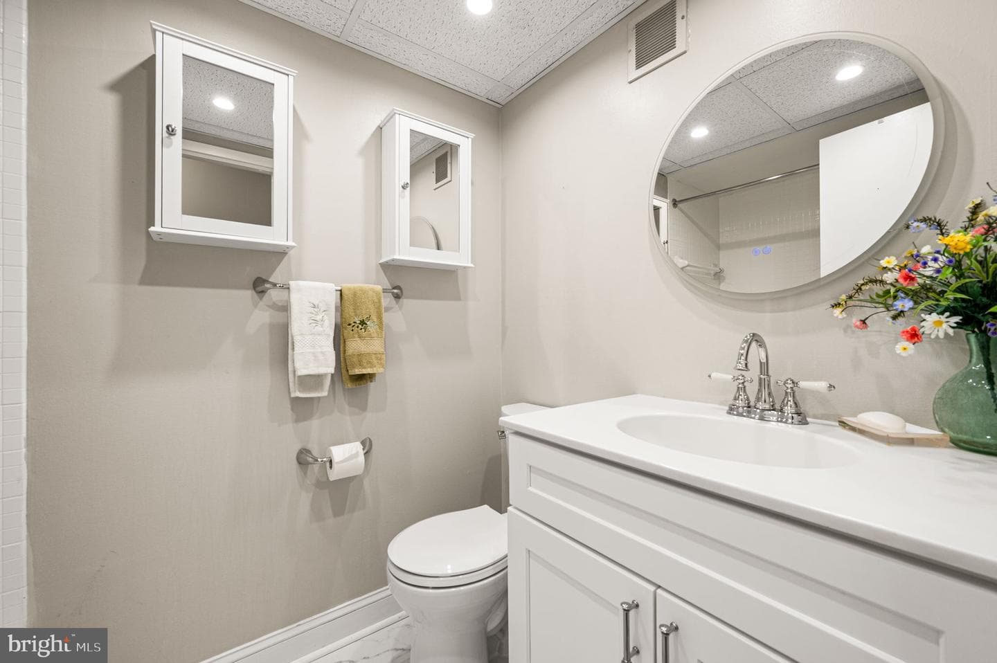 801 Yale Avenue #1121 photo 12