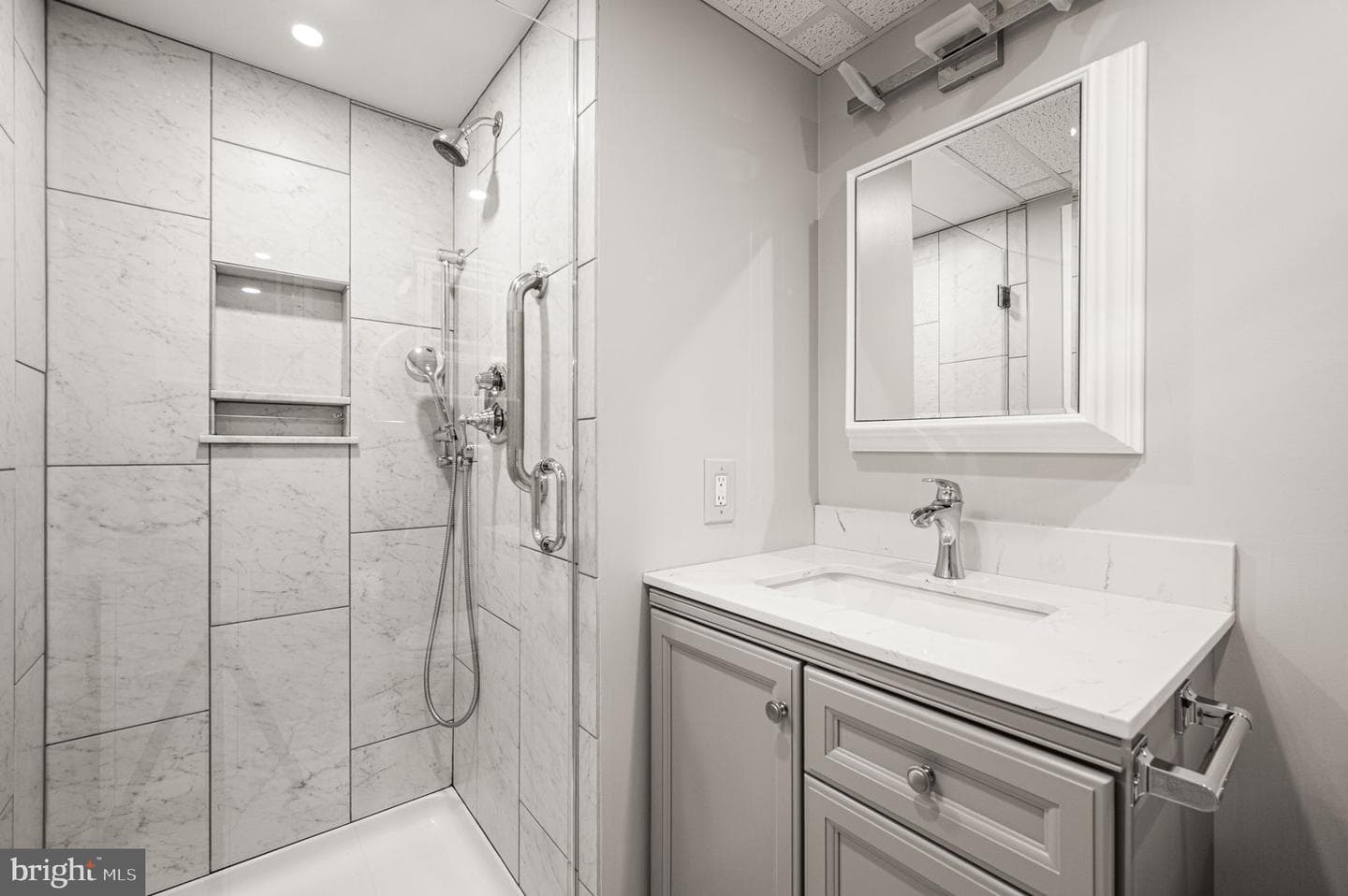 801 Yale Avenue #1121 photo 16