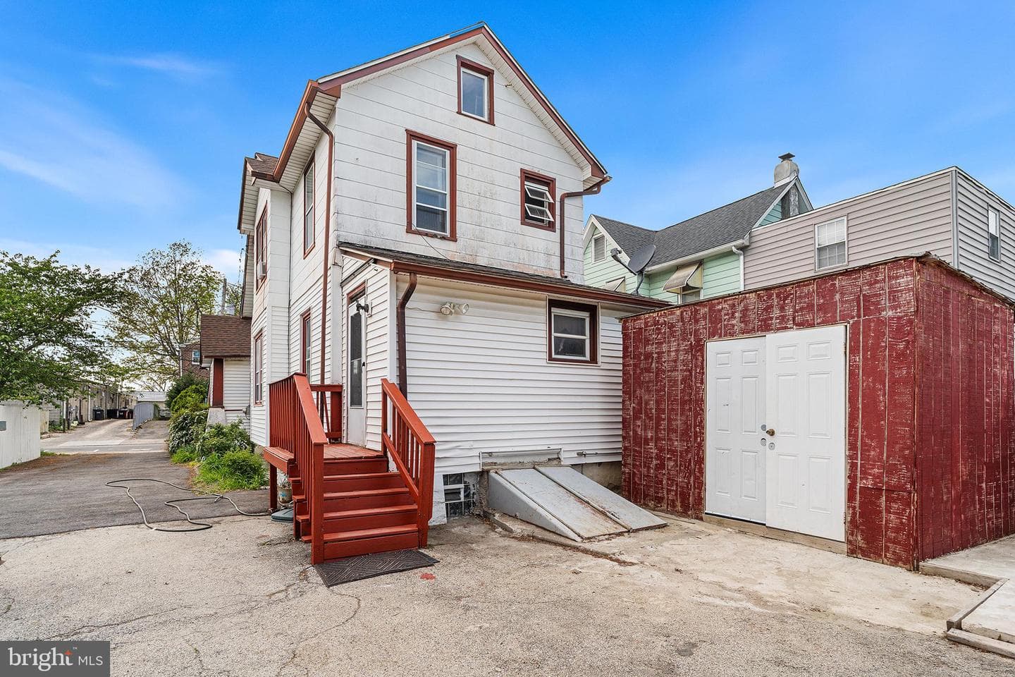 3 Beverly Avenue photo 29